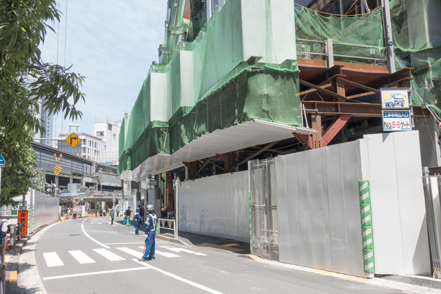 解体工事で道路使用許可は必要？道路使用許可の申請手順も解説！