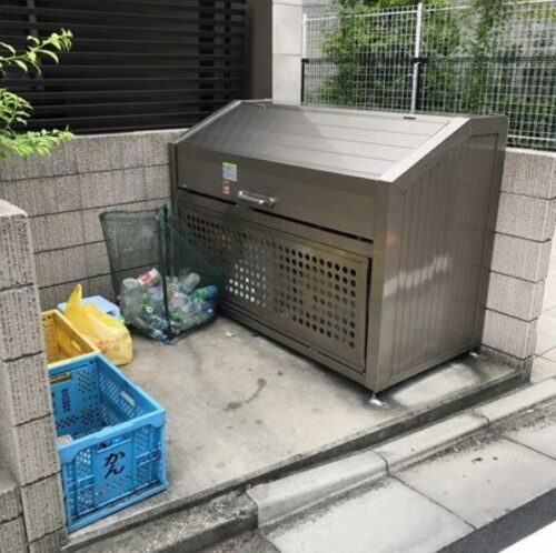 敷地内ゴミ置き場