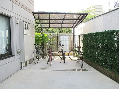 青葉台ハウス駐輪場イメージ