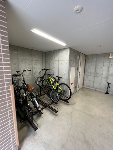 駐輪場 駐輪場