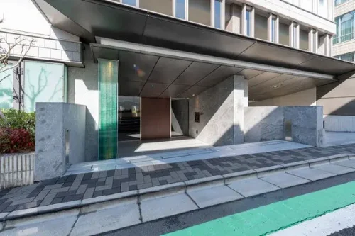 プラウド代官山猿楽町エントランス (外観)イメージ プラウド代官山猿楽町エントランス (外観)イメージ