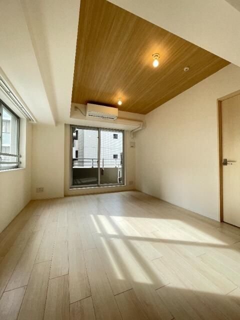 レジディア日本橋馬喰町 (居間)イメージ レジディア日本橋馬喰町 (居間)イメージ