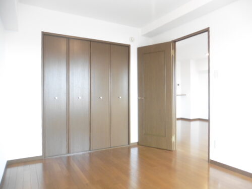 アステリオン松濤 (居間)イメージ