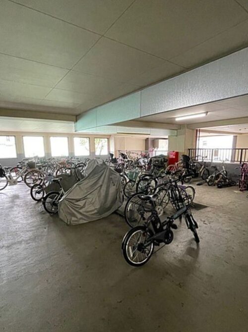 アステリオン松濤駐輪場イメージ