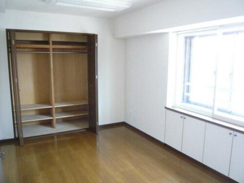 アステリオン松濤 (居間)イメージ