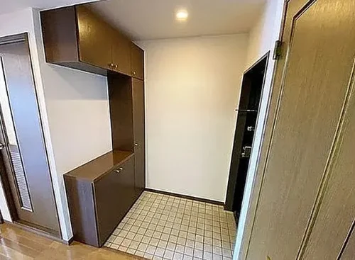 アステリオン松濤 (玄関)イメージ