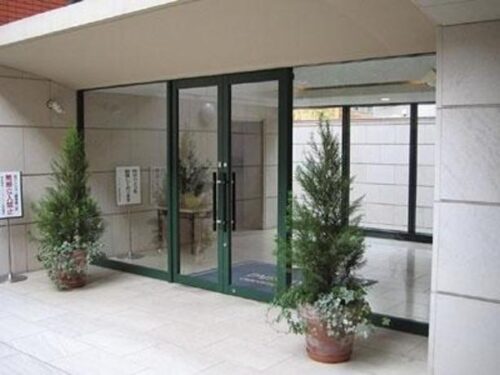 ペアシティ表参道エントランス (外観)イメージ ペアシティ表参道エントランス (外観)イメージ