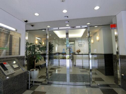 エントランス (内装)