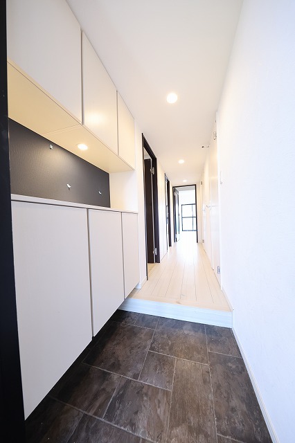 レジディア芝浦 (玄関)イメージ レジディア芝浦 (玄関)イメージ