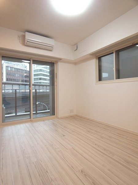 コンシェリア南青山 (居間)イメージ コンシェリア南青山 (居間)イメージ