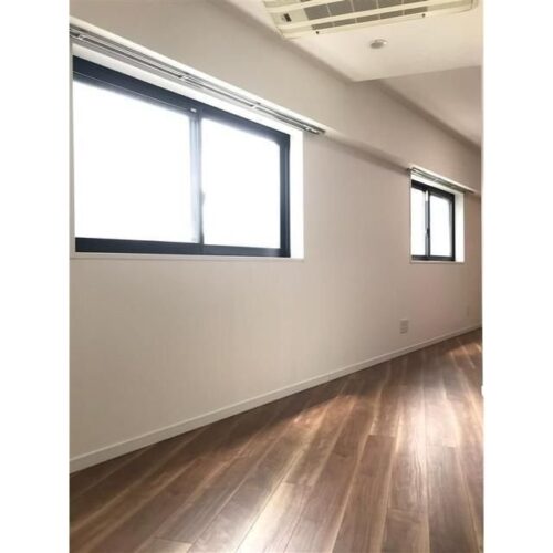 ロリエ銀座 (居間)イメージ