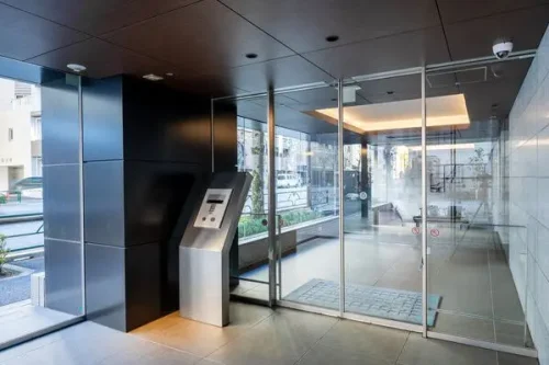 ジオ御苑内藤町エントランス (内装)イメージ ジオ御苑内藤町エントランス (内装)イメージ