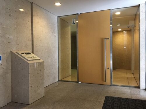 エントランス (内装)