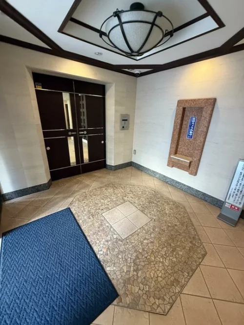 アデニウム新橋エントランス (内装)イメージ アデニウム新橋エントランス (内装)イメージ