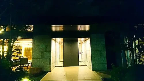 エントランス (外観)