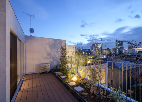 バルコニー (外観)