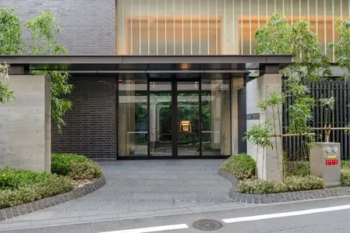 ザ・パークハウス山吹神楽坂エントランス (外観)イメージ ザ・パークハウス山吹神楽坂エントランス (外観)イメージ