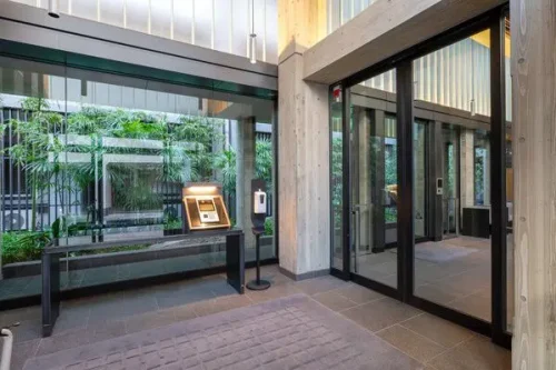 ザ・パークハウス山吹神楽坂エントランス (内装)イメージ ザ・パークハウス山吹神楽坂エントランス (内装)イメージ