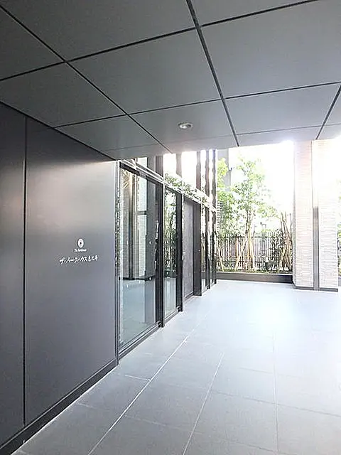 ザ・パークハウス恵比寿エントランス (外観)イメージ ザ・パークハウス恵比寿エントランス (外観)イメージ