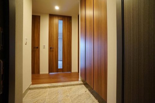 ザ・パークハウス恵比寿 (玄関)イメージ ザ・パークハウス恵比寿 (玄関)イメージ