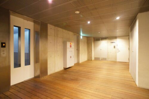 クイズ恵比寿エレベーターホール (内装)イメージ