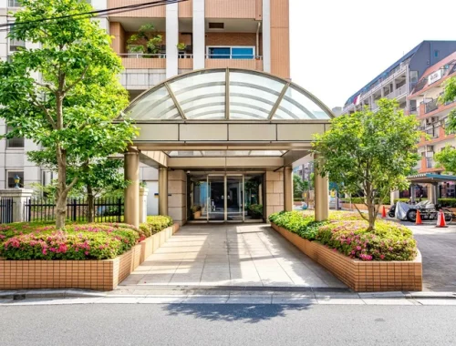 ファミール新宿グランスィートタワーエントランス (外観)イメージ ファミール新宿グランスィートタワーエントランス (外観)イメージ