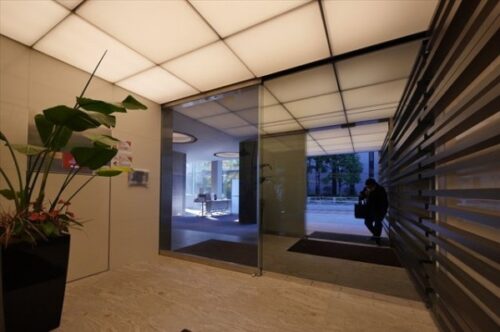 エントランス (内装)