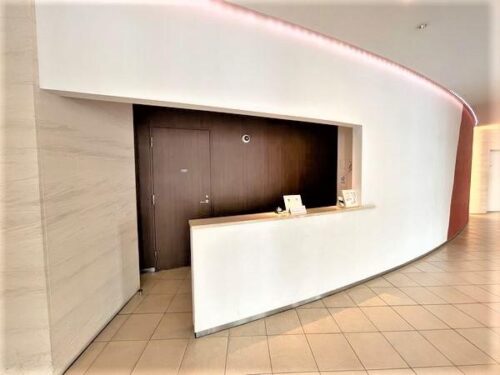 コンシェルジュカウンター (内装)