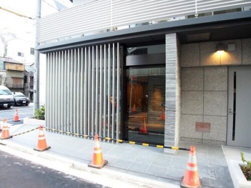 プレジリア人形町