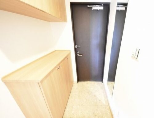 ミレニアムガーデンコート (玄関)イメージ