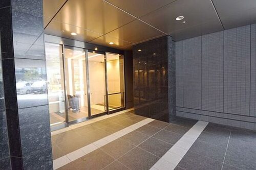 ドゥ・トゥール イーストタワーエントランス (外観)イメージ ドゥ・トゥール イーストタワーエントランス (外観)イメージ