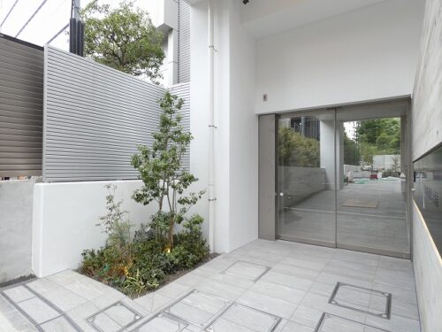 コンフォリア東新宿エントランス (外観)イメージ コンフォリア東新宿エントランス (外観)イメージ