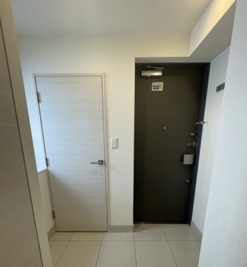 コンフォリア東新宿ステーションフロント (玄関)イメージ