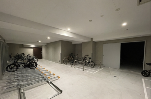 コンフォリア東新宿ステーションフロント駐輪場イメージ