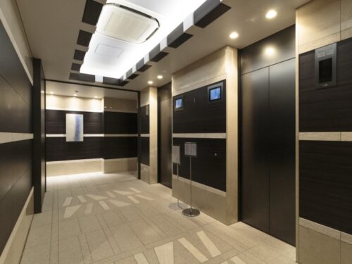 エレベーターホール (内装)