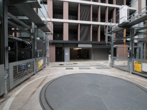 シティハウス中目黒レジデンス駐車場イメージ