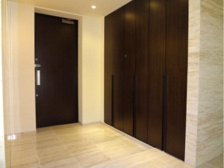 プラウド赤坂氷川町 (玄関)イメージ プラウド赤坂氷川町 (玄関)イメージ