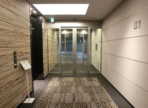 プラティーヌ西新宿エントランス (内装)イメージ プラティーヌ西新宿エントランス (内装)イメージ