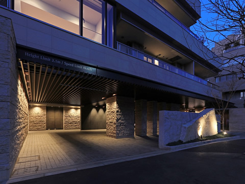 ザ・パークハウスグラン南青山四丁目 (外観)イメージ ザ・パークハウスグラン南青山四丁目 (外観)イメージ