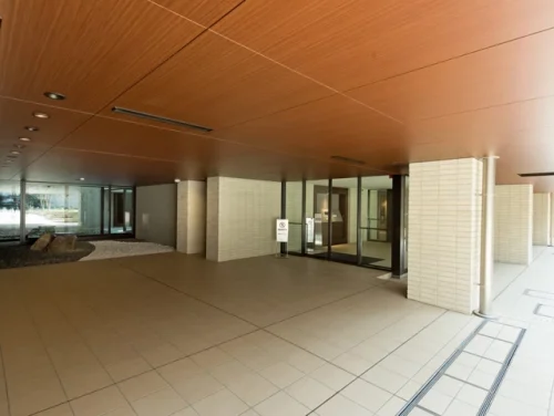 プラウド白金台三丁目エントランス (外観)イメージ プラウド白金台三丁目エントランス (外観)イメージ