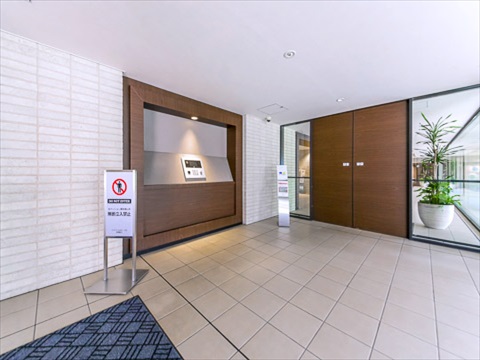 プラウド白金台三丁目エントランス (内装)イメージ プラウド白金台三丁目エントランス (内装)イメージ