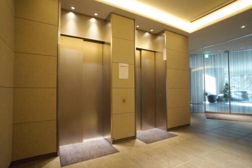 プラウド代官山フロントエレベーターホール (内装)イメージ プラウド代官山フロントエレベーターホール (内装)イメージ