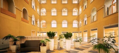 ラ・トゥール芝公園中庭 (内装)イメージ ラ・トゥール芝公園中庭 (内装)イメージ