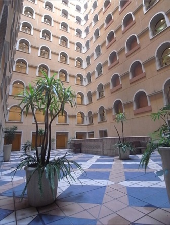 ラ・トゥール芝公園中庭 (内装)イメージ ラ・トゥール芝公園中庭 (内装)イメージ