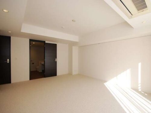 ラ・トゥール代々木上原 (居間)イメージ ラ・トゥール代々木上原 (居間)イメージ