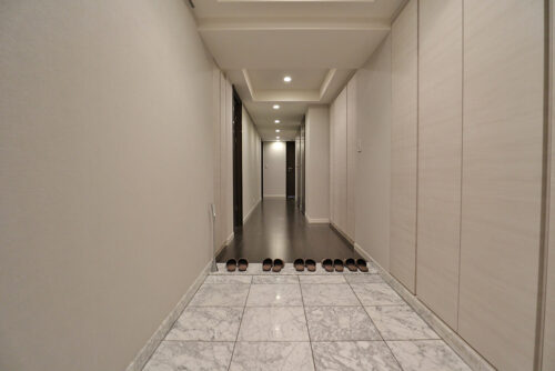 レジディア市谷砂土原 (玄関)イメージ レジディア市谷砂土原 (玄関)イメージ