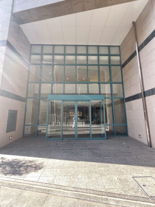 エントランス (外観)