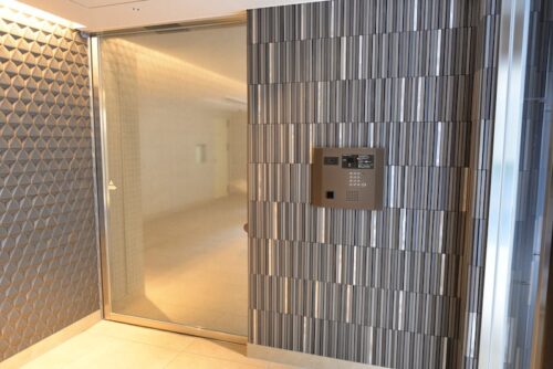 エントランス (内装)