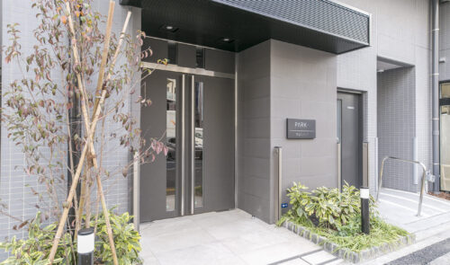 エントランス (外観)