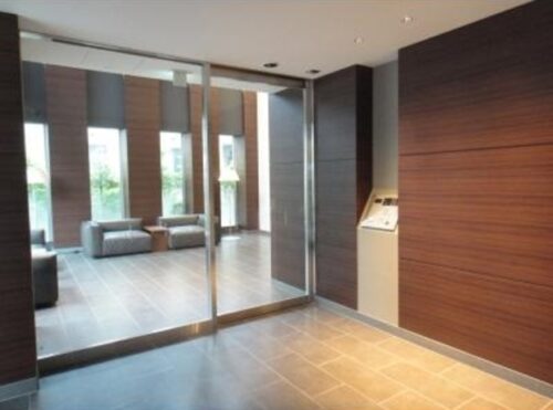 パークアクシス菊川ステーションゲート風除室 (内装)イメージ